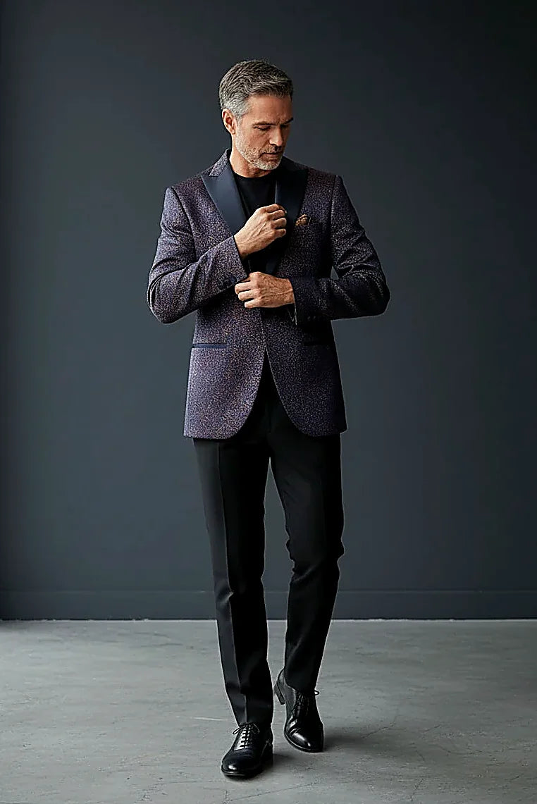 Exquisite Tuxedo Blazer with Jacquard Lining