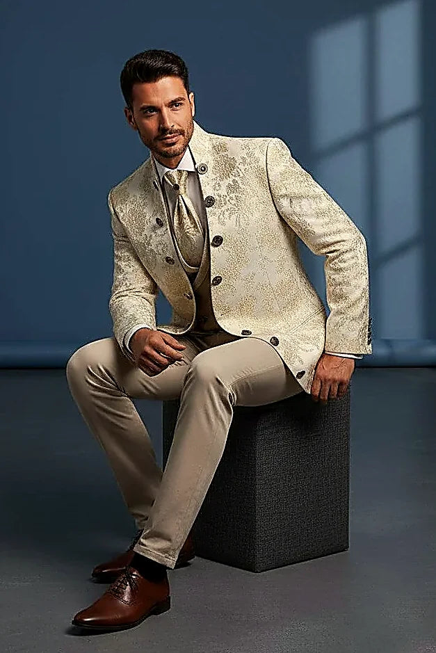 Jacquard Tuxedo – 3-Piece Statement Suit