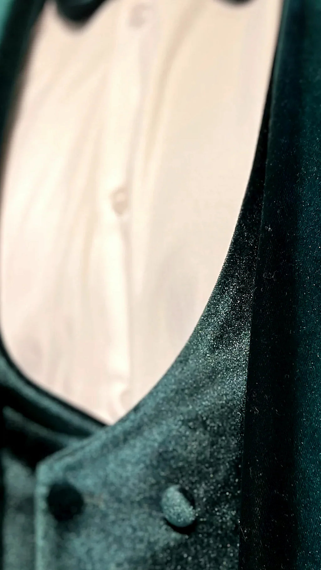 Luxe Sequin Tuxedo®