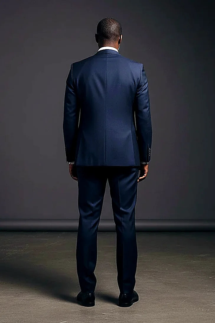 Men's Double-Breasted Suit Sharp Style, Clean Fit A well-structured double-breasted