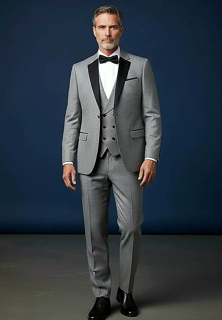 Two-Tone Three-Piece Suit showing a smooth shawl lapel above a two-tone contrast body