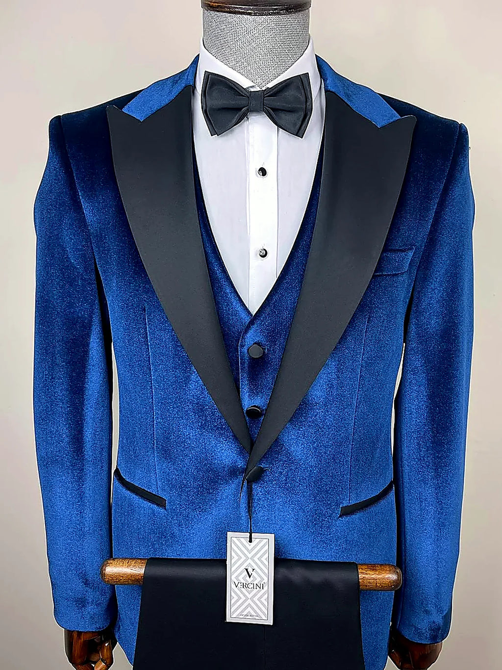 Signature Velvet 3-Piece Tuxedo