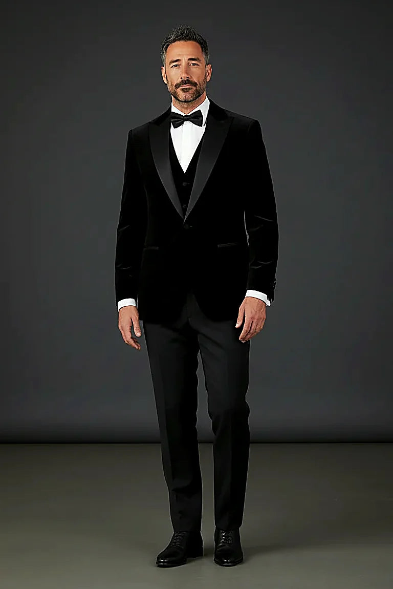 Signature Velvet 3-Piece Tuxedo