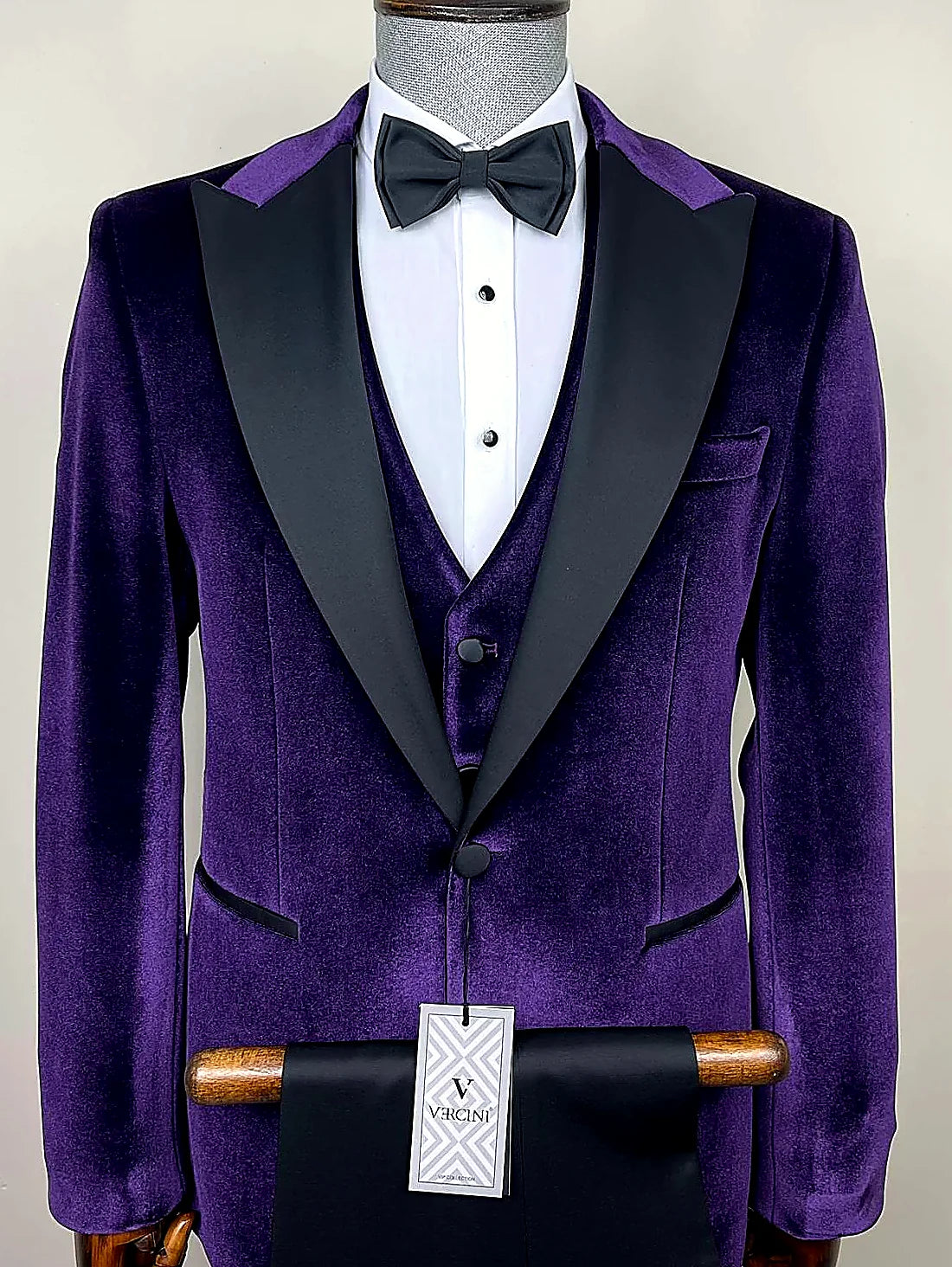 Signature Velvet 3-Piece Tuxedo