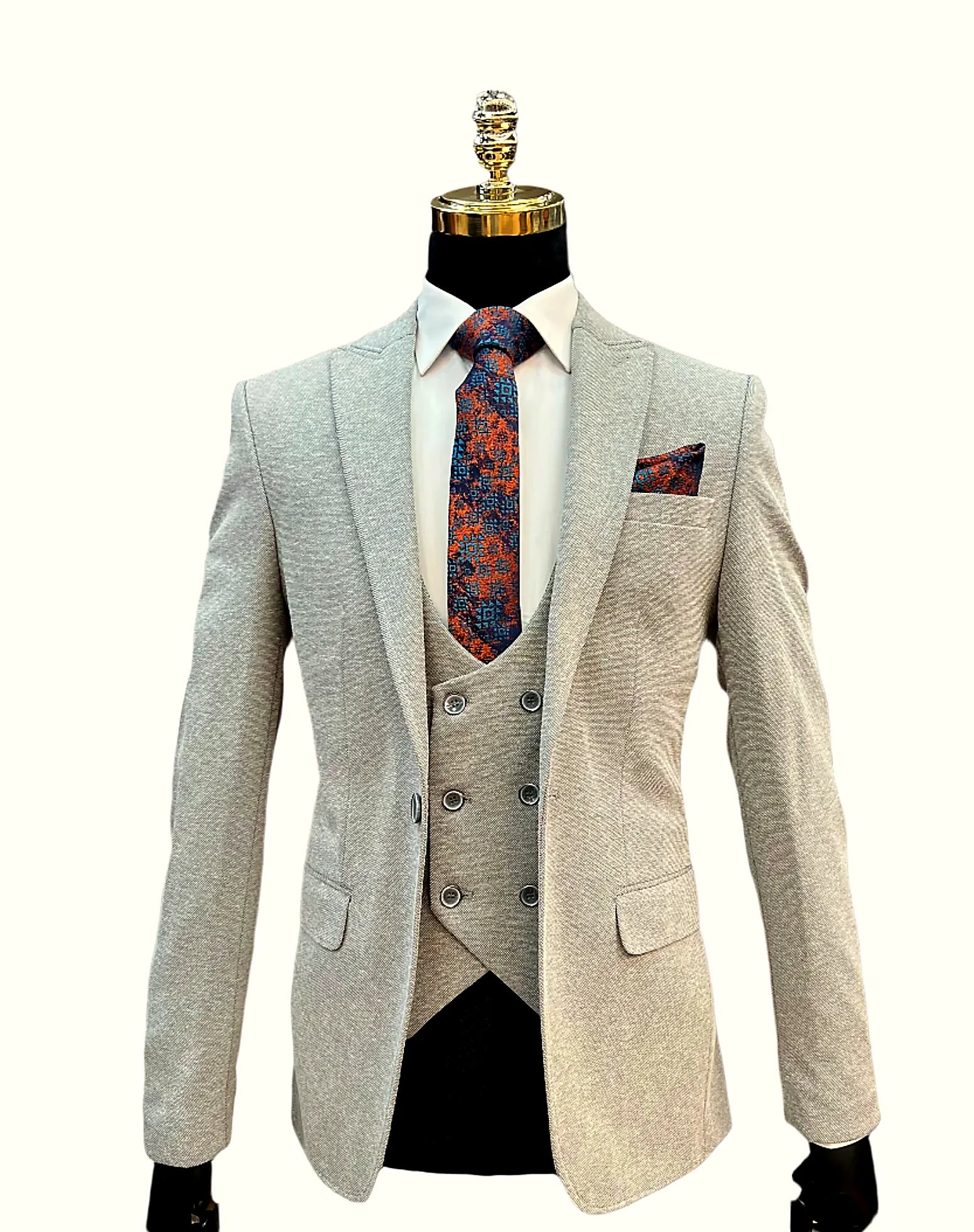 Smart & Stylish 3-Piece Suit – Effortless Elegance