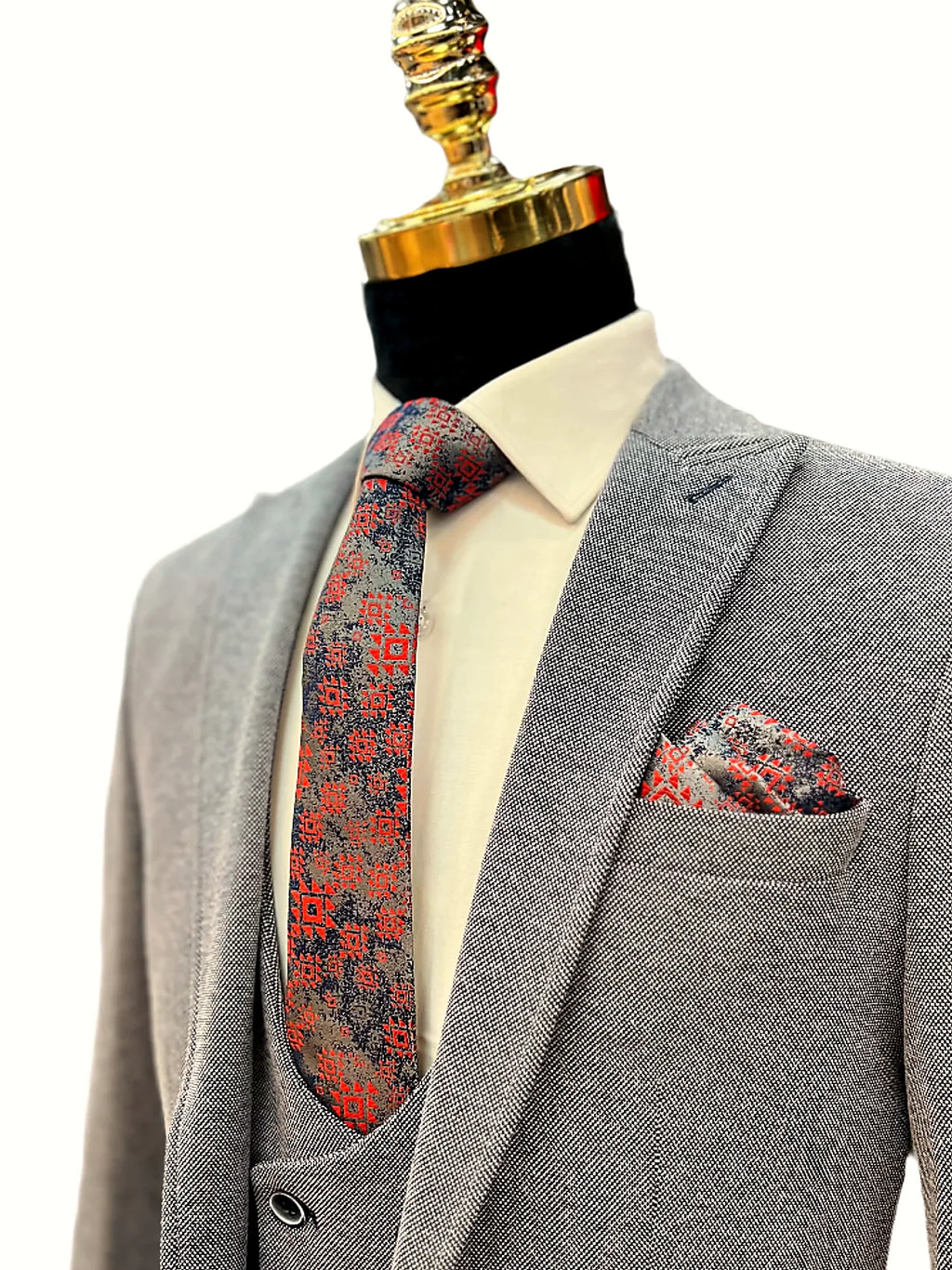 Smart & Stylish 3-Piece Suit – Effortless Elegance