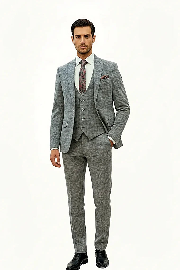 Smart & Stylish 3-Piece Suit – Effortless Elegance