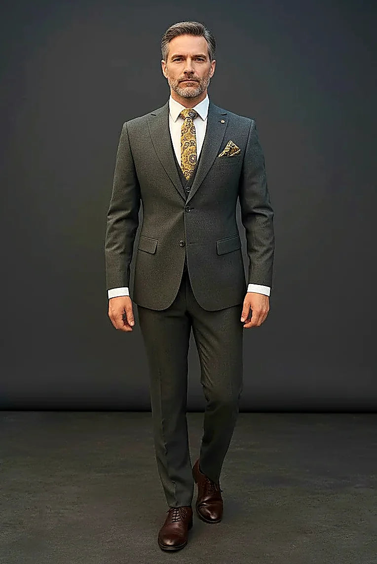 Three-Piece Dot Suit – Premium Tailored Menswear |