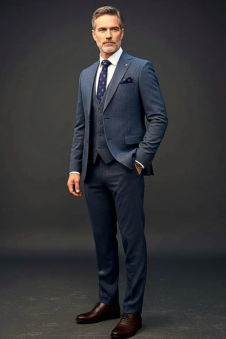 Three-Piece Dot Suit – Premium Tailored Menswear |