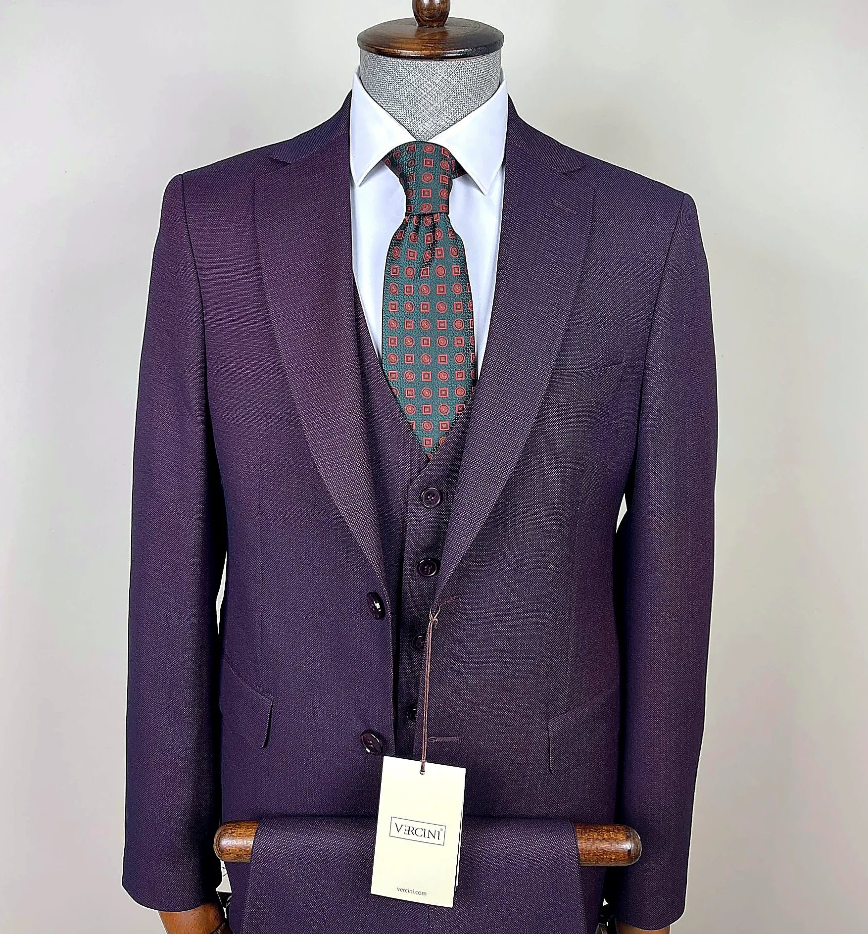 Three-Piece Dot Suit – Premium Tailored Menswear |
