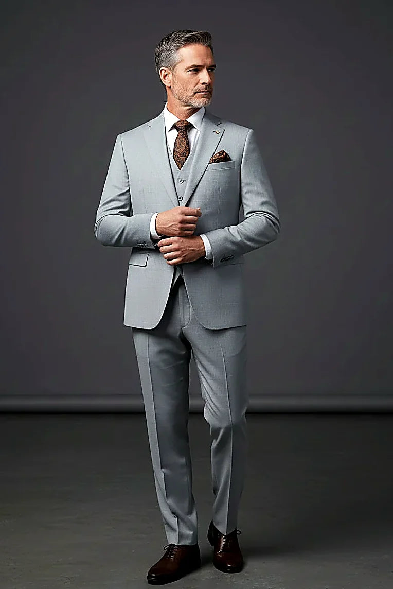 Timeless Three-Piece Suit – Classic Style, Fine Craftsmanship