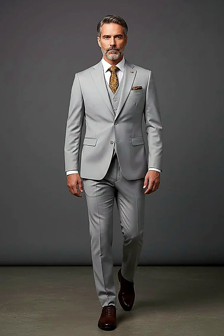 Timeless Three-Piece Suit – Classic Style, Fine Craftsmanship