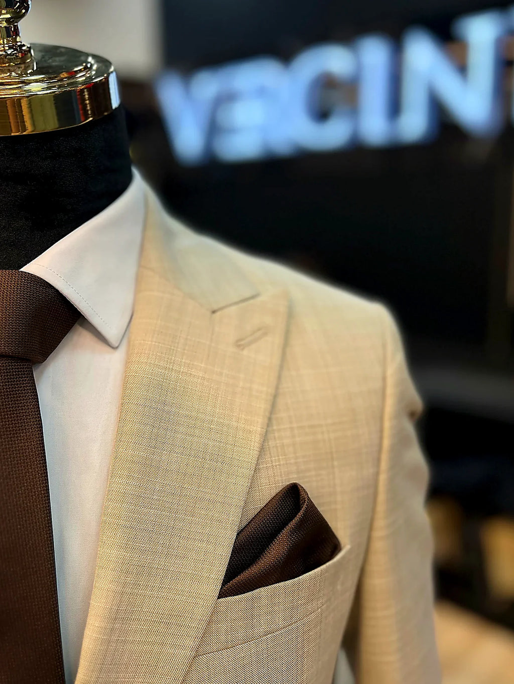 Versatile Vogue 2-Piece Suit | Slim Fit Men's Suit